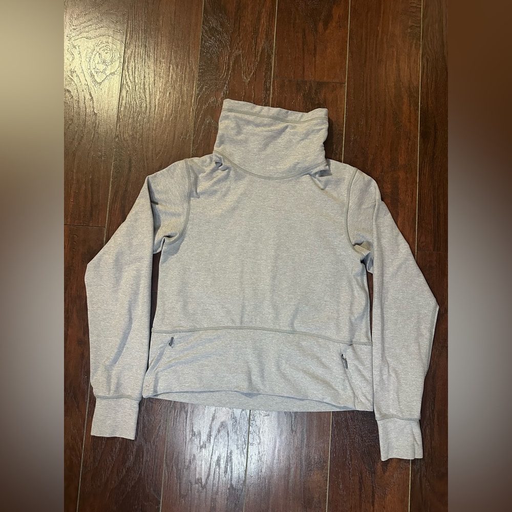 Lululemon Ready to Rulu Pullover Size 2 Heathered Raceway Grey